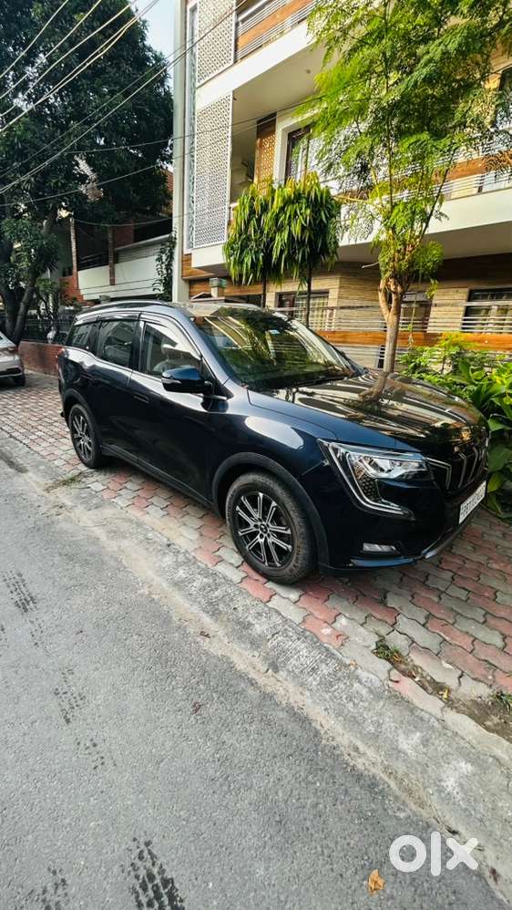 Mahindra Xuv700 2022 Petrol Well Maintained
