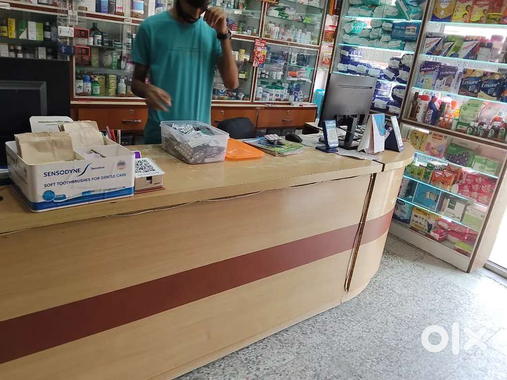 Wooden counter for Sale in kadma