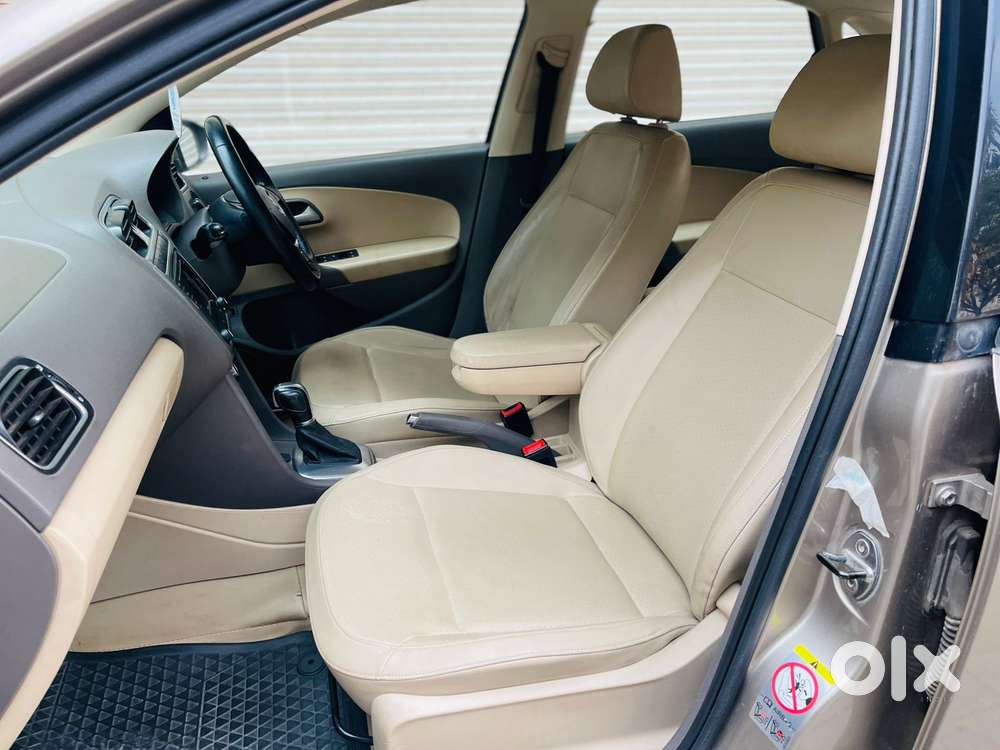 Volkswagen Vento 1.2 Tsi Highline Plus At, 2017, Petrol