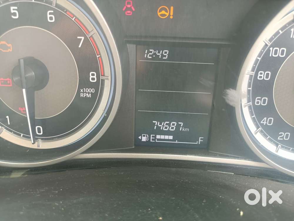 Maruti Suzuki Swift Dzire Vxi Optional, 2018, Petrol