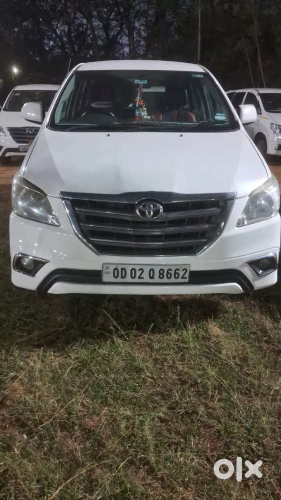 Toyota Innova 2014 Diesel Well Maintained