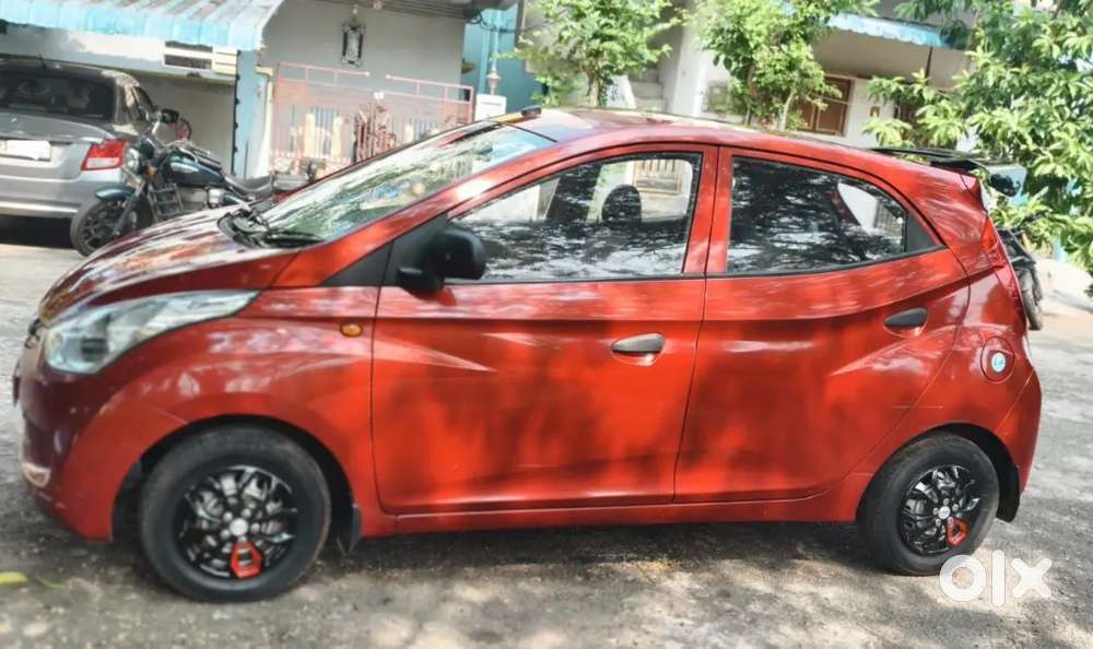 Hyundai Eon 2014 Petrol 26800 Km Driven