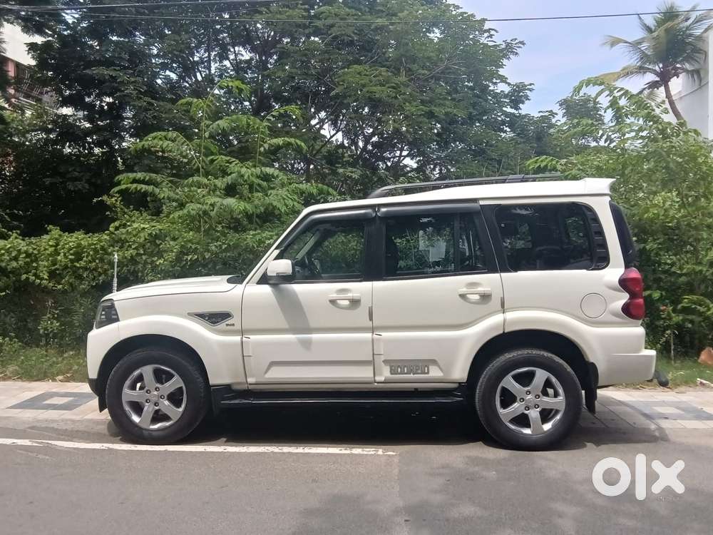 Mahindra Scorpio S11 Mt 7s, 2021, Diesel