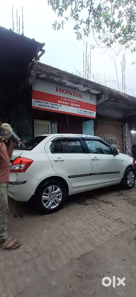 Maruti Suzuki Swift Dzire 2013 Petrol 89233 Km Driven
