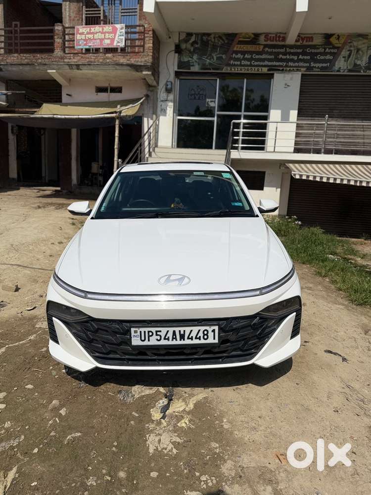Hyundai Petrol Manual 2023