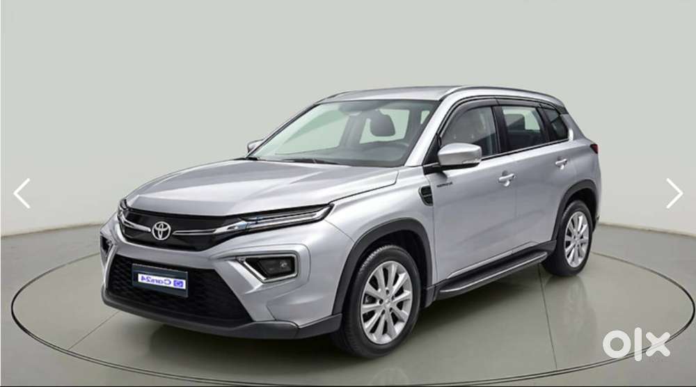 Toyota Urban Cruiser Hyryder 2023 Cng & Hybrids Well Maintained