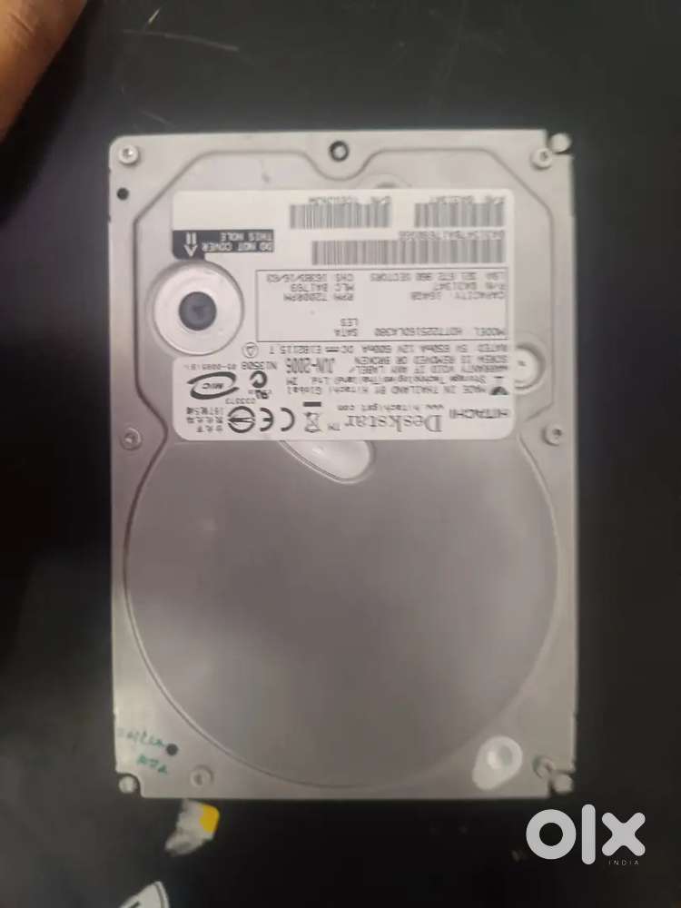 HARD DISK AND CD/DVD DRIVE