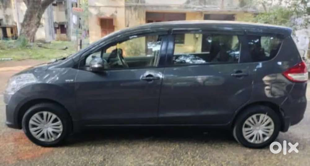 Maruti Suzuki Ertiga 2015 Petrol 120000 Km Driven