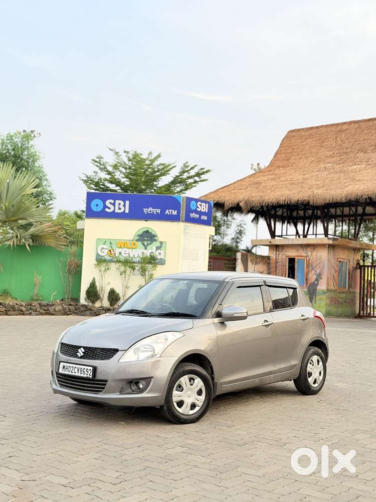 Maruti Suzuki Swift Vxi + Manual, 2013, Petrol
