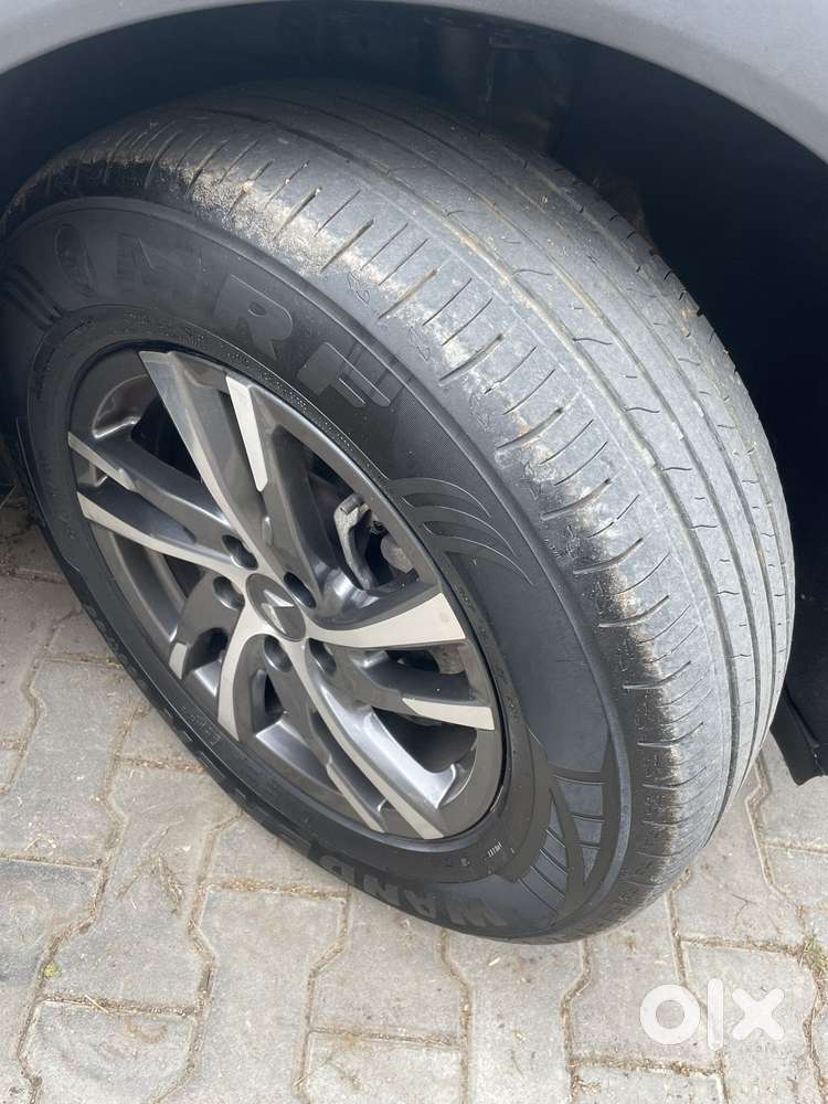 Mahindra Xuv700 2.2 Ax 5 Diesel Mt 7 Str, 2024, Diesel