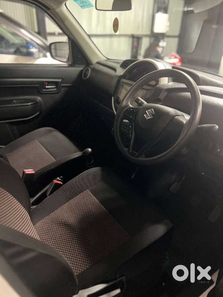 Maruti Suzuki S-presso Vxi, 2022, Petrol