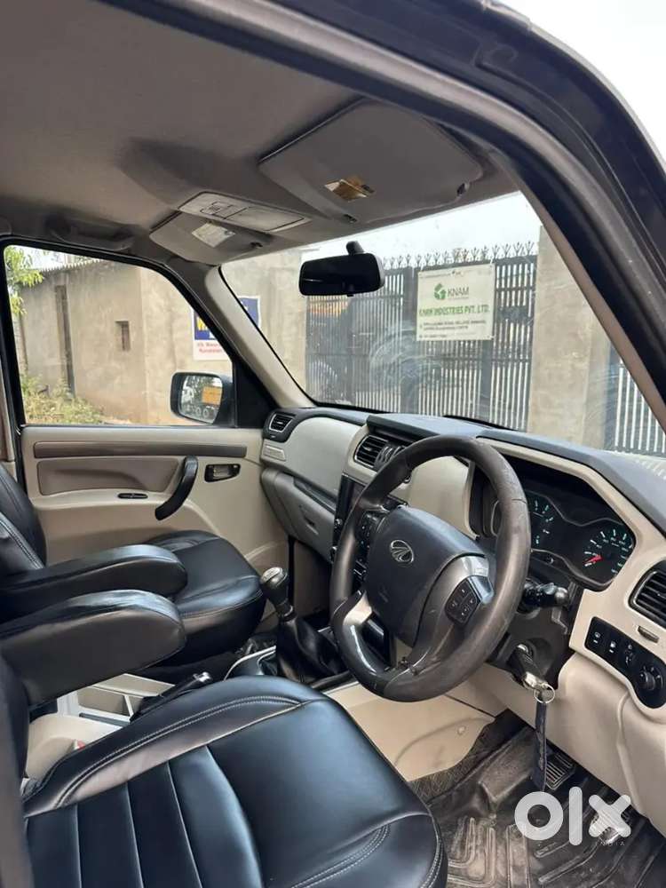 Mahindra Scorpio Classic 2019 Diesel 85000 Km Driven