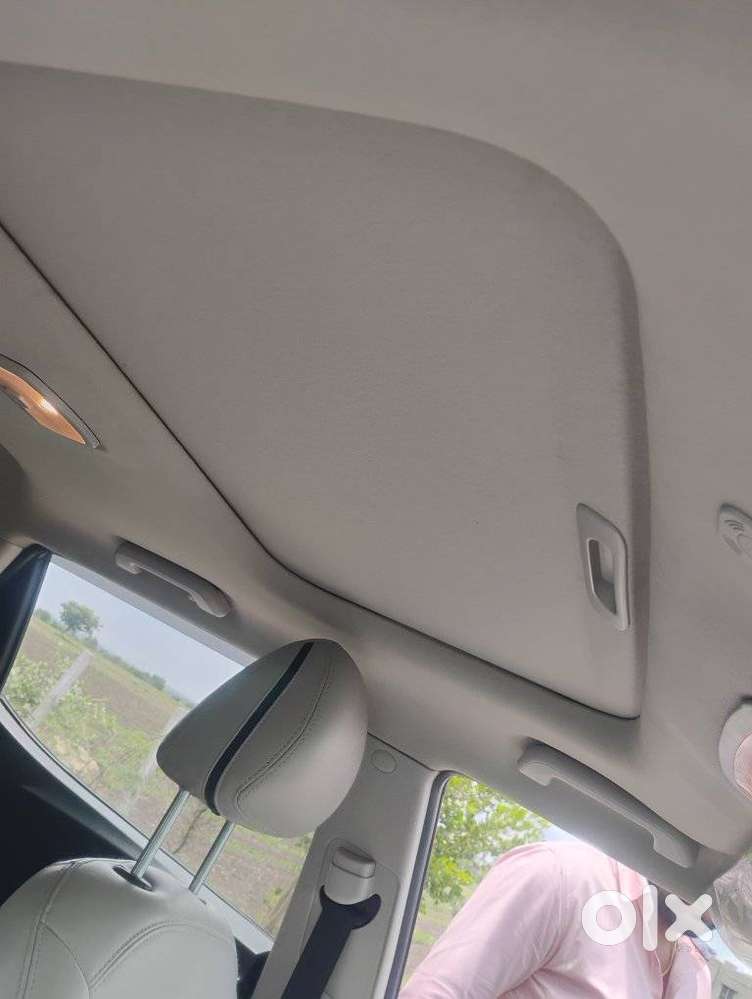 Mahindra Xuv300 W6 Diesel, 2023, Diesel