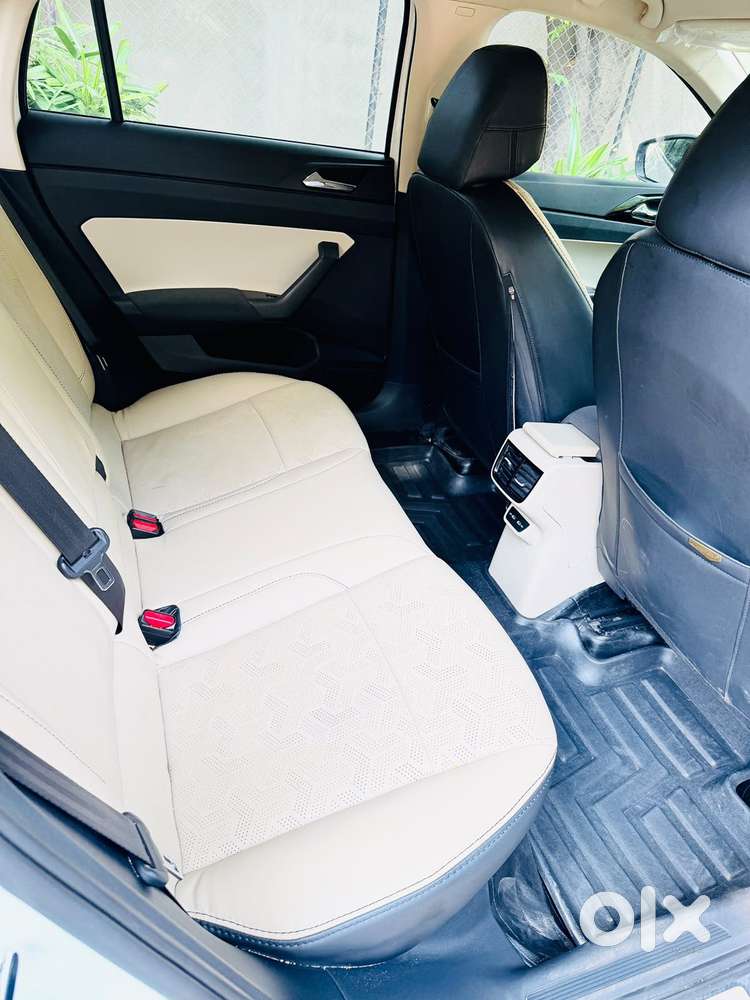 Skoda Slavia Ambition 1.0l Tsi At, 2023, Petrol