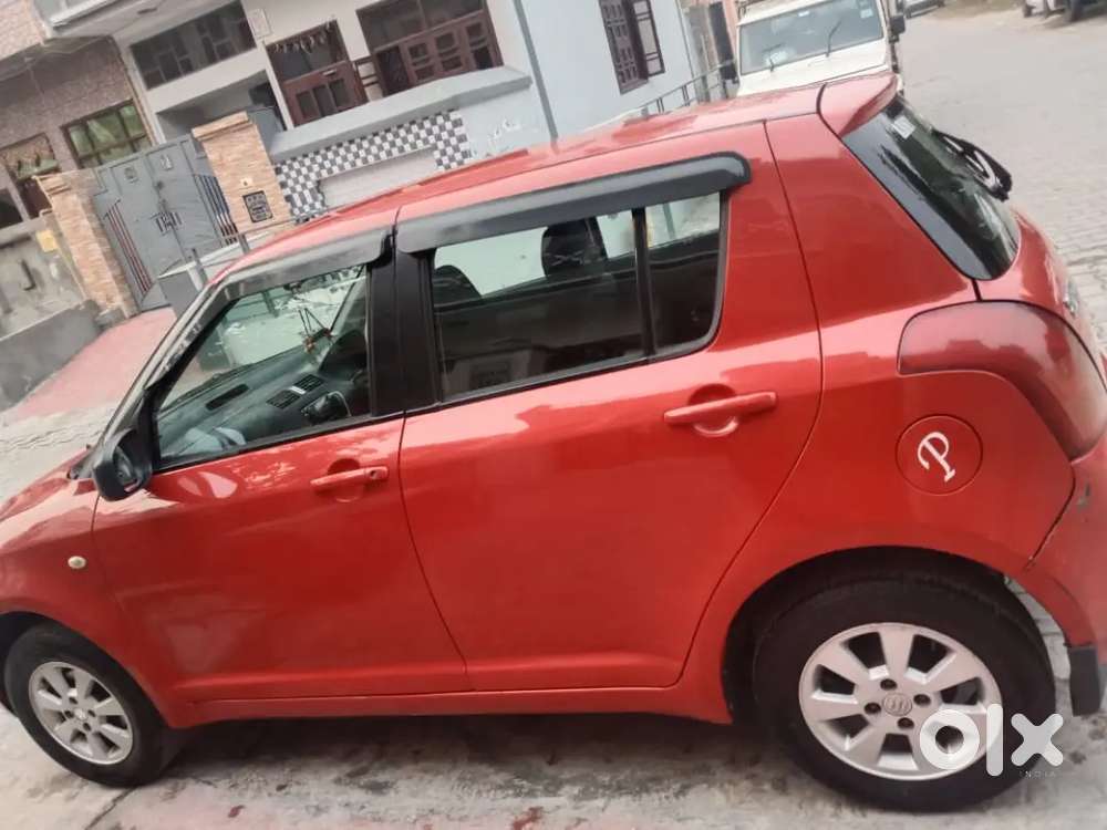 Maruti Suzuki Swift 2006 Petrol 90000 Km Driven
