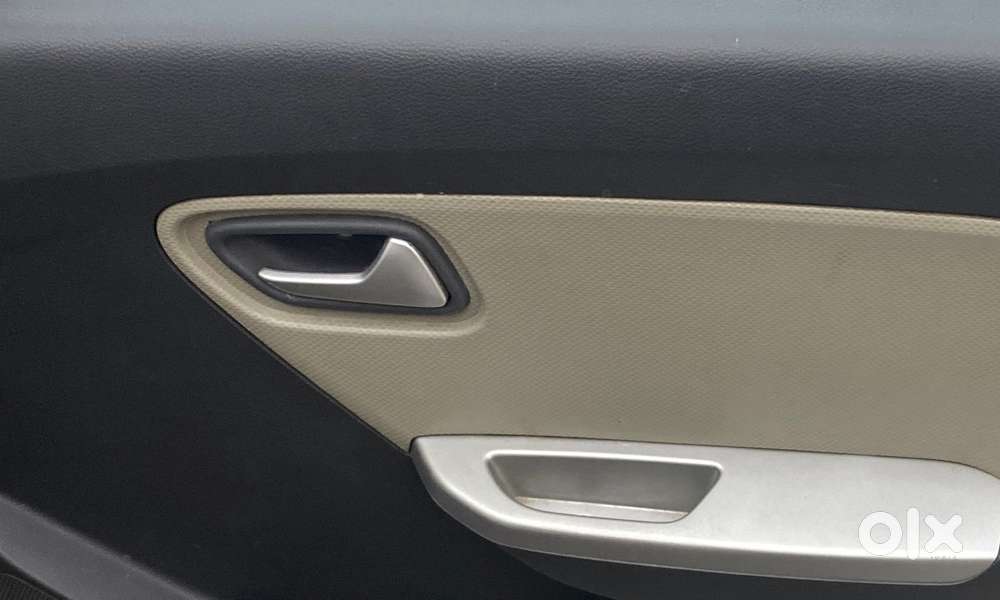 Maruti Suzuki Alto K10 Vxi, 2017, Petrol
