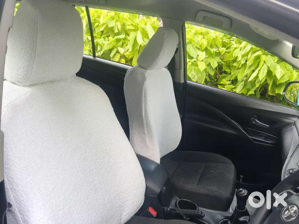 Toyota Innova Crysta 2019