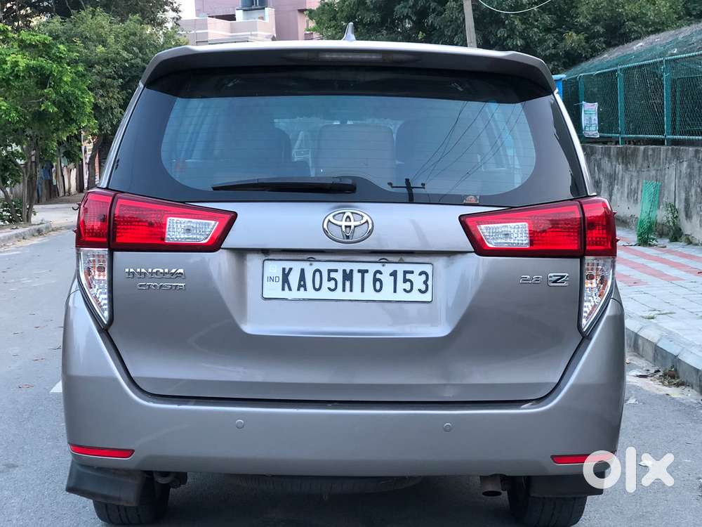 Toyota Innova Crysta 2.8z Automatic, 2016, Diesel