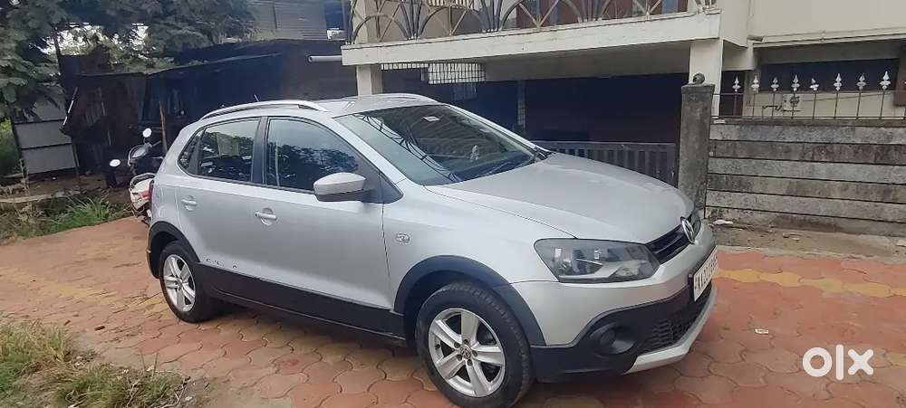 Volkswagen Crosspolo 2015 Manual Petrol