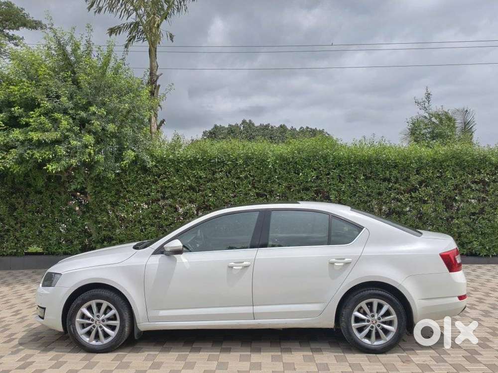 Skoda Octavia Elegance 2.0 Tdi At, 2015, Diesel