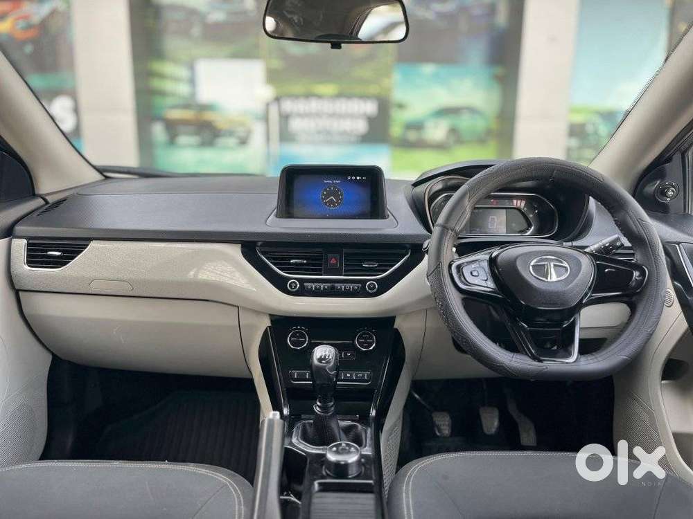 Tata Nexon 1.2 Revotron Xz Plus (s), 2020, Cng & Hybrids