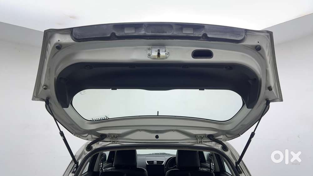 Maruti Suzuki Swift 1.2 Lxi (o), 2015, Petrol