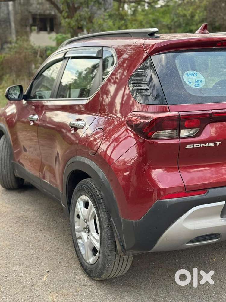 Selling Kia Sonet 2021 Imt Turbo Semi Automatic Without Good Condition
