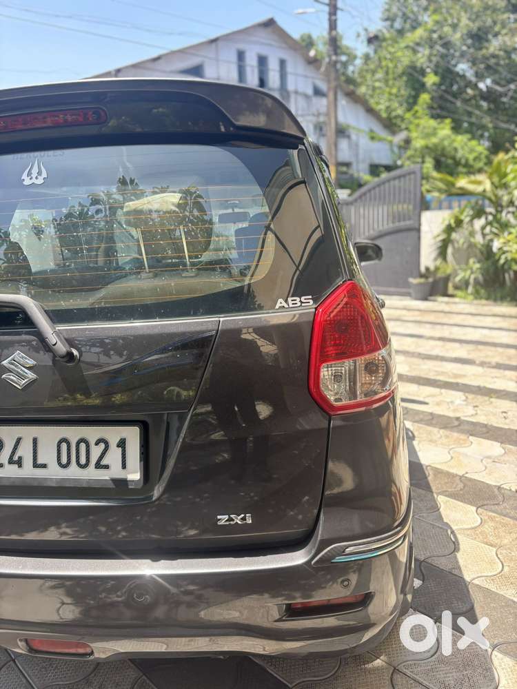 Maruti Suzuki Ertiga 1.5 Zxi, 2015, Petrol