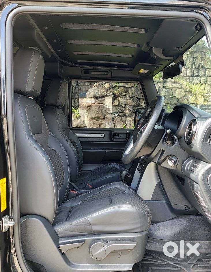 Mahindra Thar, 2022, Petrol