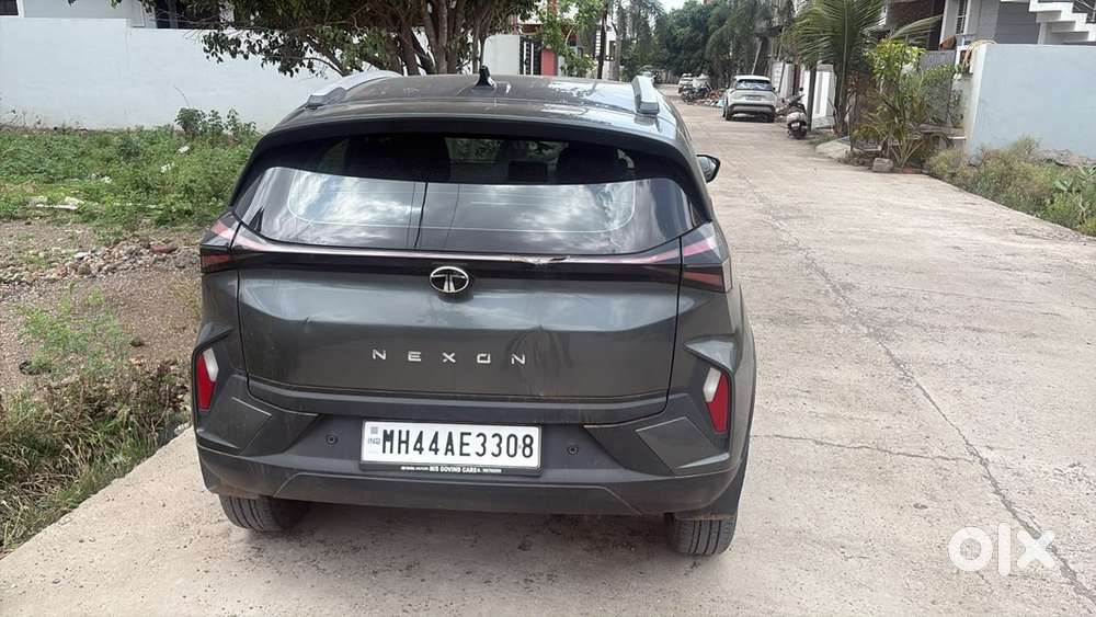 Tata Nexon 2025 Diesel Well Maintained