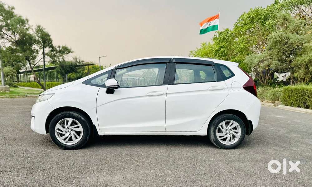 Honda Jazz V Cvt, 2015, Petrol