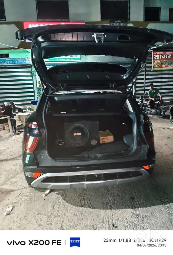 With 17 Inch Allow Wheels Automatic Side Glass Music System