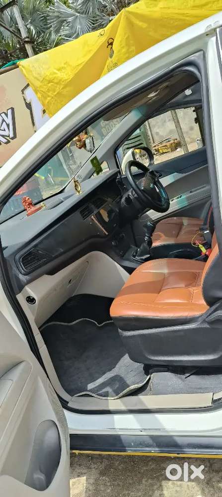 Mahindra Marazzo Diesel 2019 Car