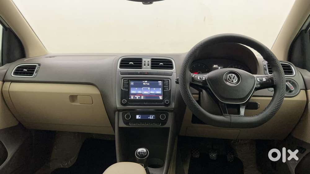 Volkswagen Vento 2010-2013 Petrol Highline At, 2020, Petrol