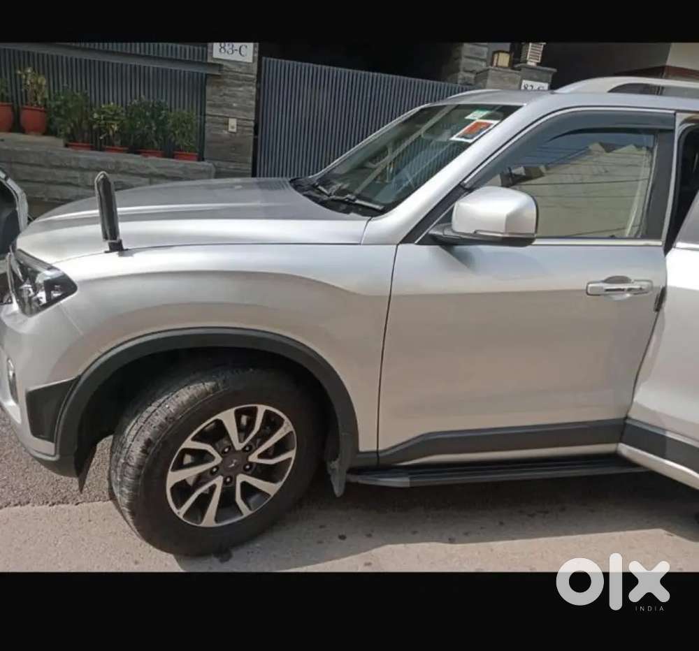 Scorpio N Z8 At For Sale Officer Driven Car