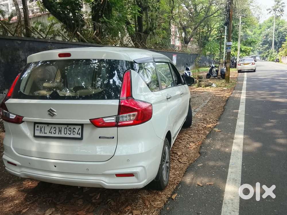 Maruti Suzuki Ertiga Vxi Shvs At, 2020, Petrol