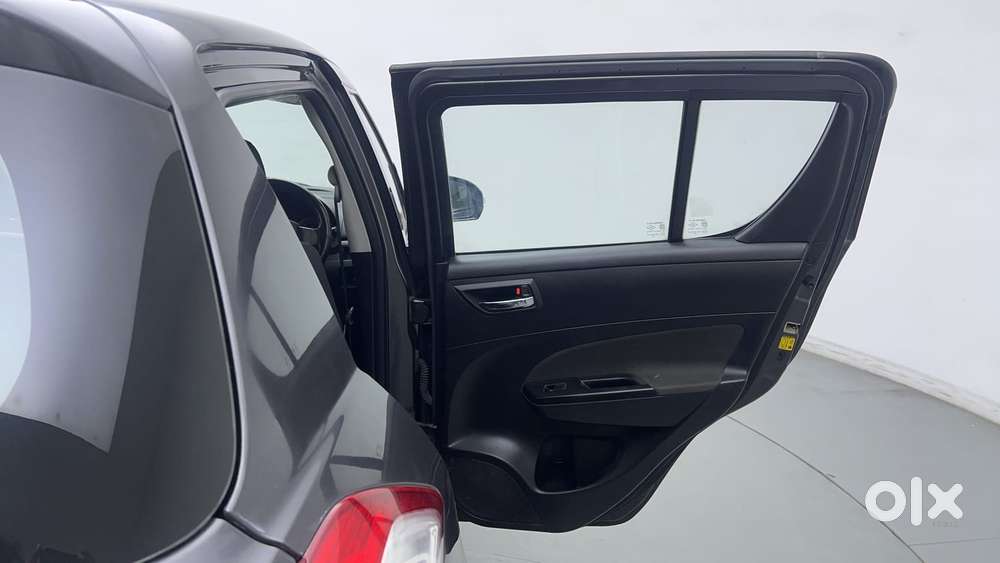 Maruti Suzuki Swift Vvt Vxi, 2016, Petrol