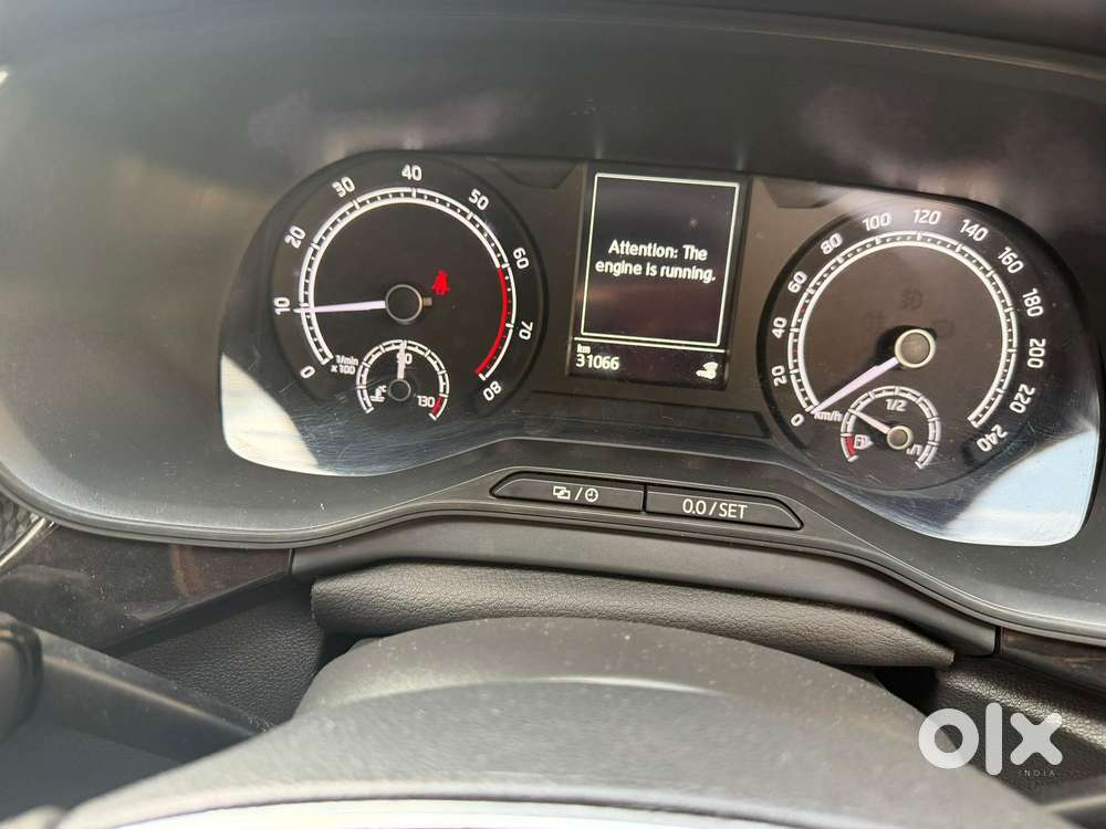 Skoda Kushaq Style 1.5l Tsi Mt, 2022, Petrol