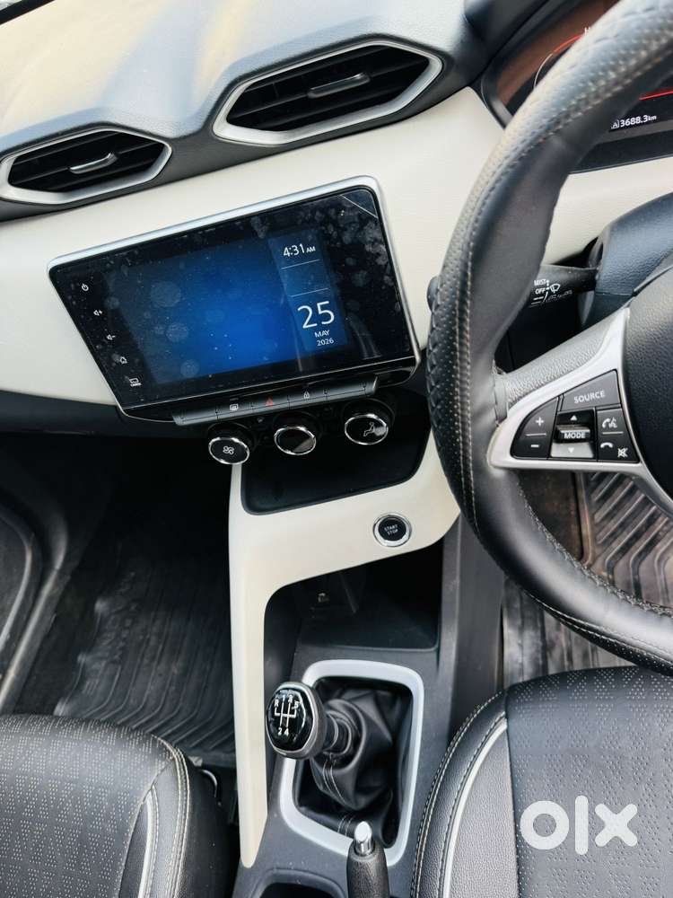 Nissan Magnite 1.0 Xv, 2024, Petrol