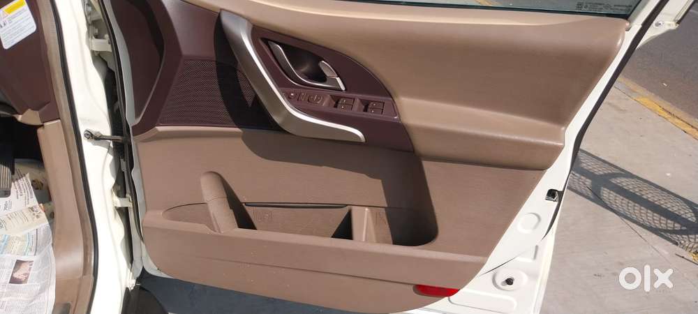 Mahindra Xuv500 W8, 2014, Diesel