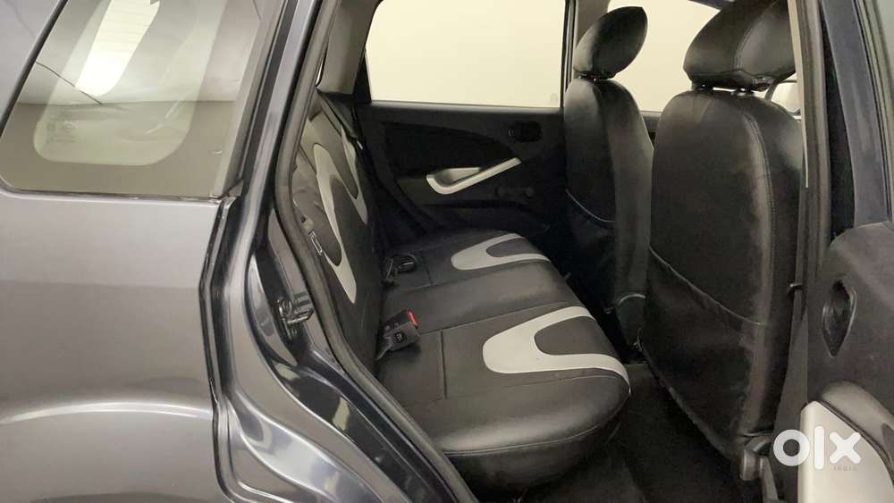 Ford Figo Petrol Zxi, 2013, Petrol