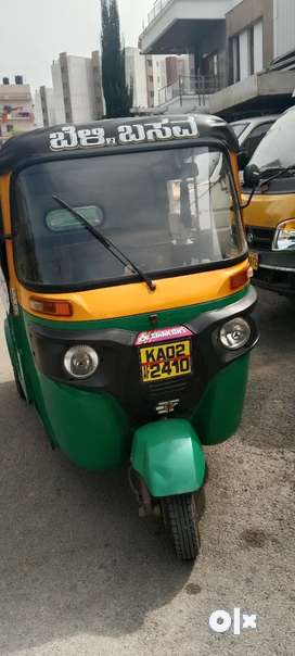 Bajaj olx 2024