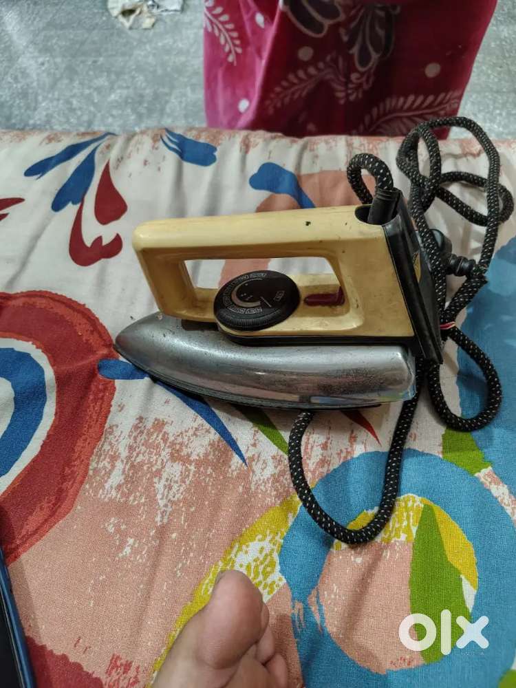 Iron electric