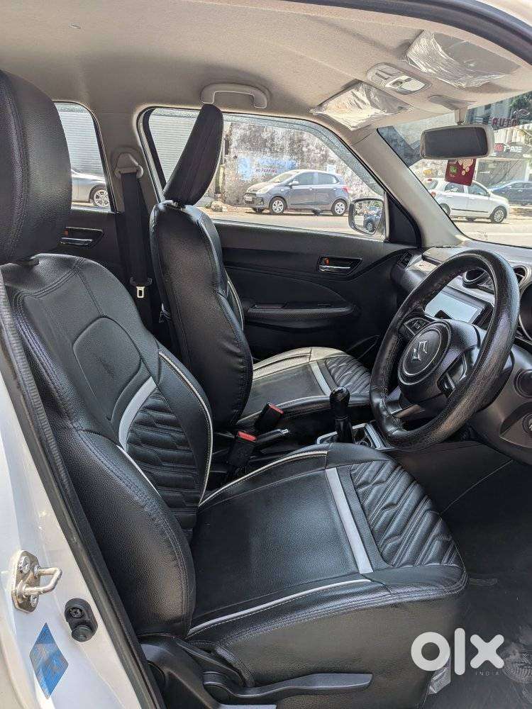 Maruti Suzuki Swift Vxi + Manual, 2022, Petrol