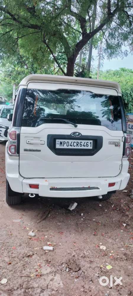 Mahindra Scorpio 2016