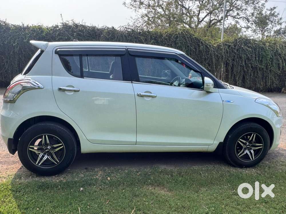 Maruti Suzuki Swift Vdi Optional, 2015, Diesel
