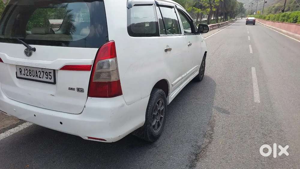 Toyota Innova 2014 Diesel 160450 Km Driven