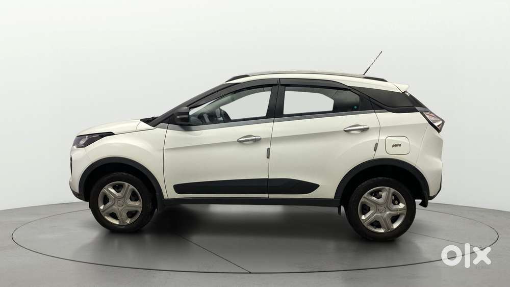 Tata Nexon 1.2 Revotron Xm (s), 2021, Petrol