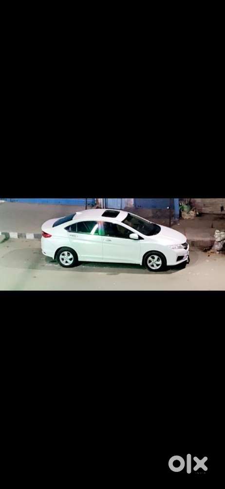 Honda City Vtec Plus 2016 Diesel Well Maintained With Sunroof