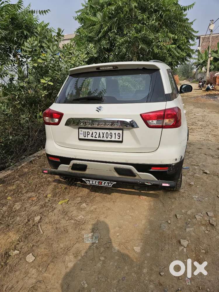 Brezza Car 60000 Km Driven Well Maintained